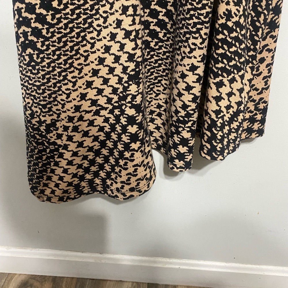 Women’s roz and Ali black and tan long short sleeve dress size 24 3x - Picture 10 of 10